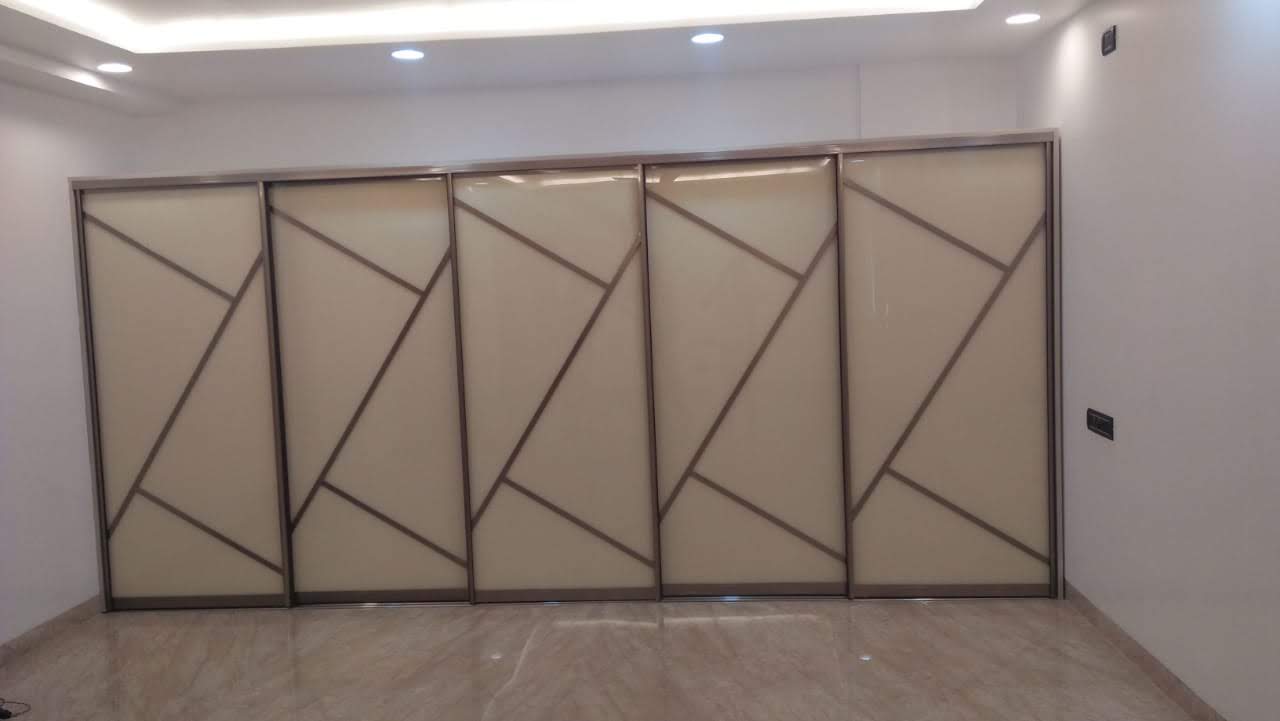 lacquer-glass-wardrobe-biggest-brand-gurgaon-glass-wardrobe-largest-dealers-manufacturers-in-gurgaon-gurugram-india